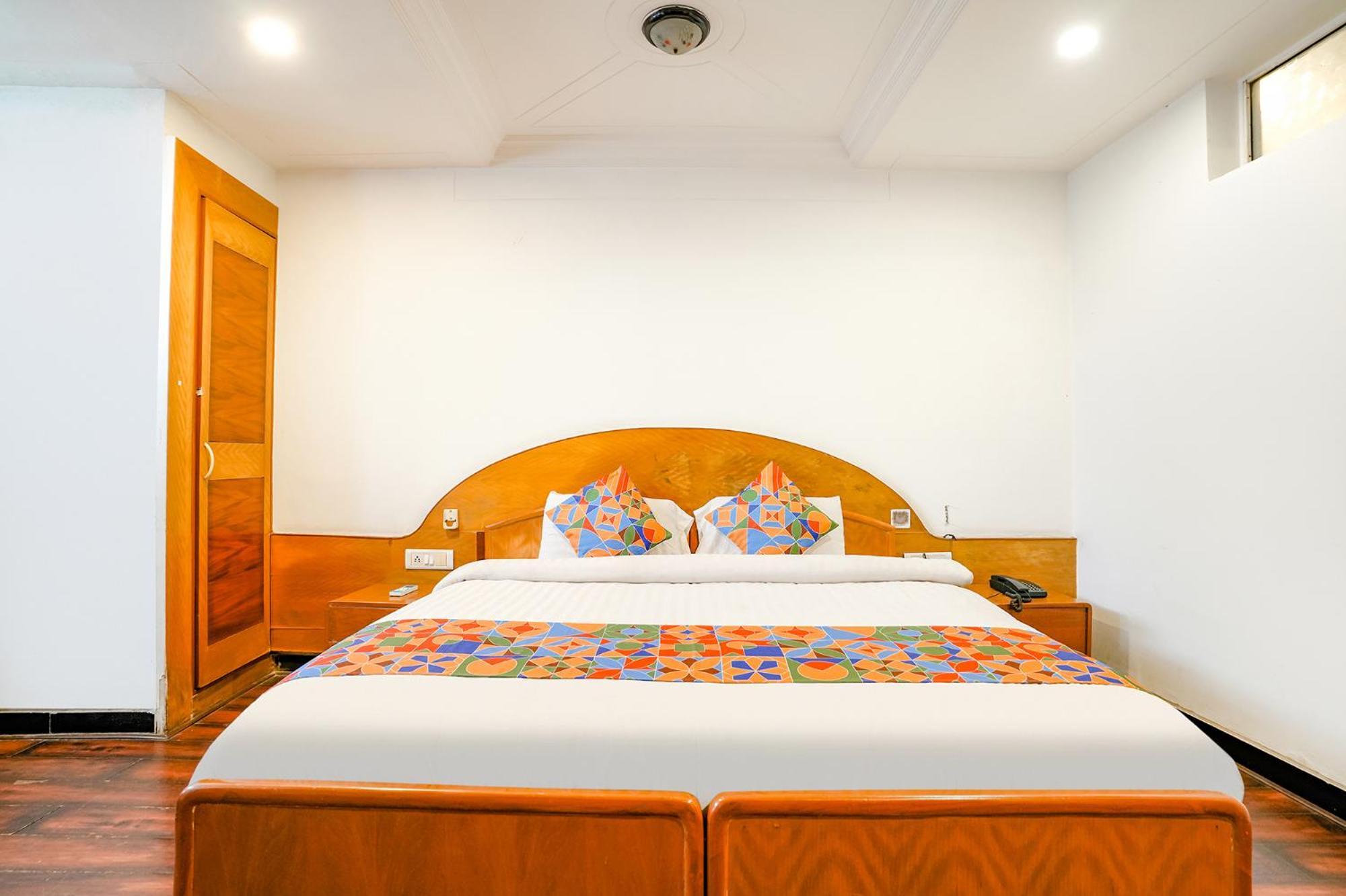 Fabhotel Silver Inn II Nashik Bagian luar foto